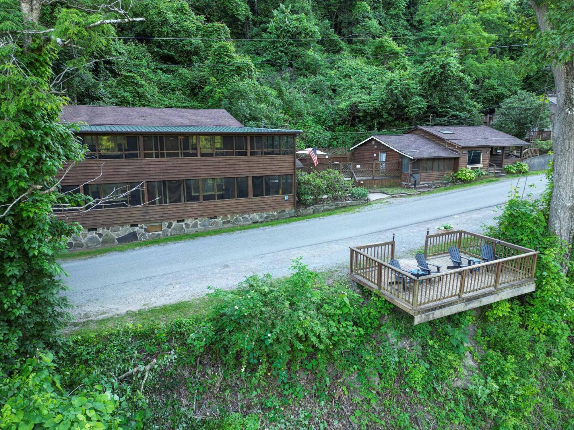 River Front Resort エルキンズ エクステリア 写真